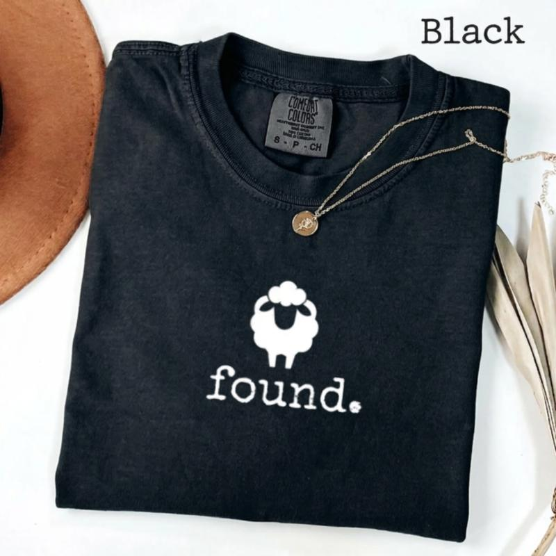 Minimalist Found Sheep Graphic Everyday Casual T-Shirt