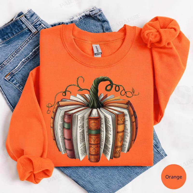 Vintage Book Pumpkin Graphic Crewneck Top for Fall Reading Days