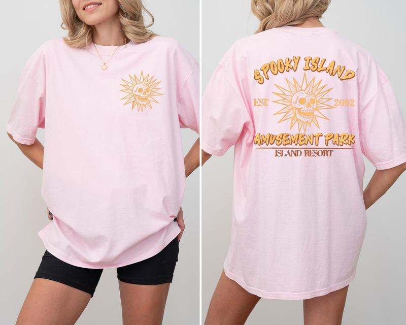 Spooky Island Skull Sunburst Amusement Park Graphic Oversized T-Shirt