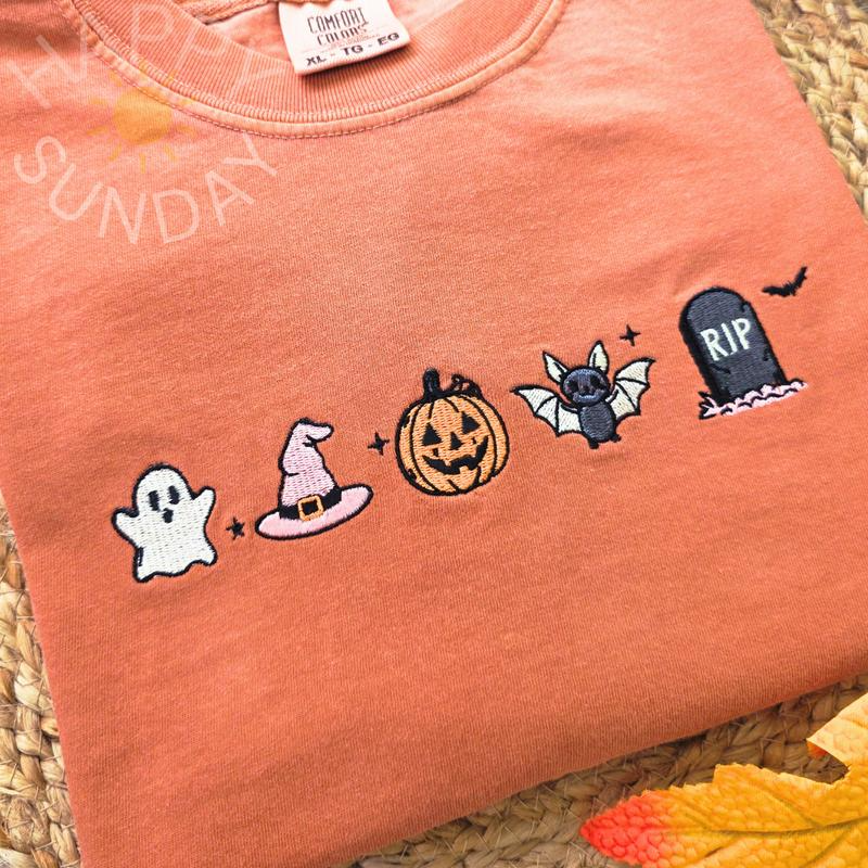 Halloween Ghost Witch Hat Pumpkin and Bat Graphic Crewneck T-Shirt
